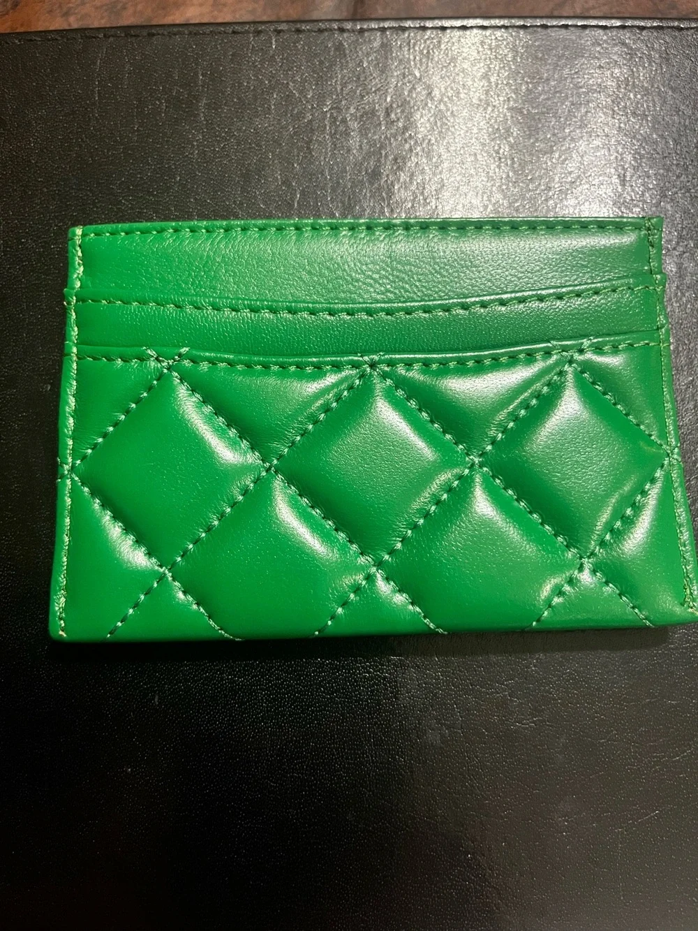 ChaneI Kelly Green Gold Tone Hardware Quilted Credit Card Wallet